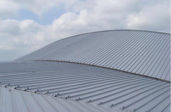 鋁鎂錳屋面板的優勢有哪些